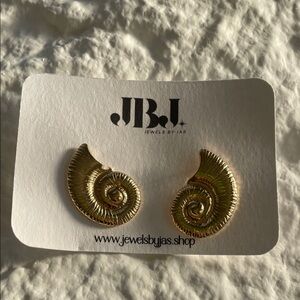 Gold Swirl Earrings